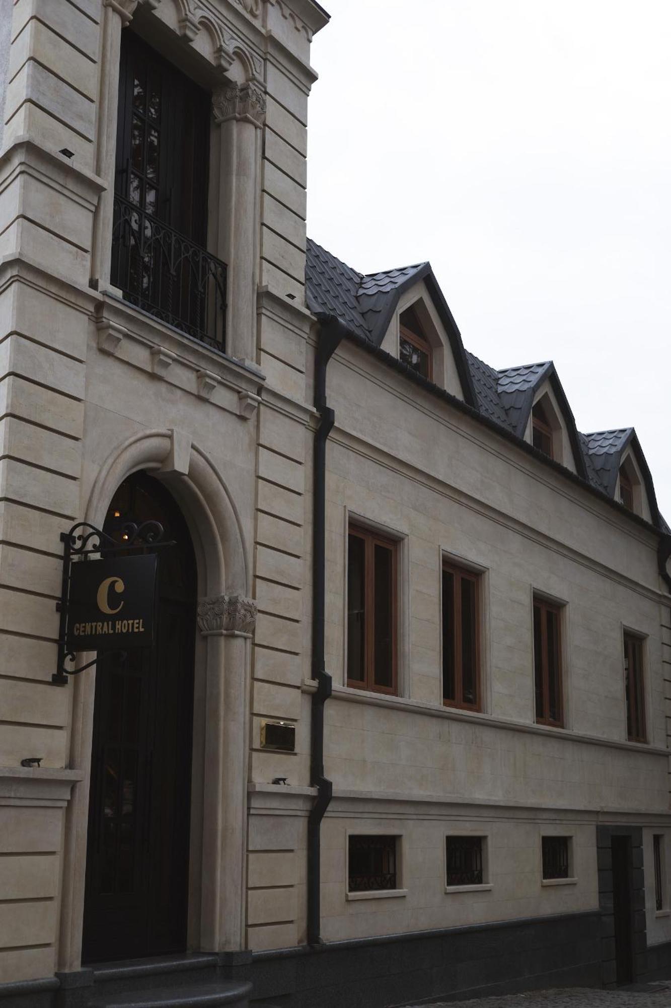 Central Hotel Kʼutʼaisi Exterior foto